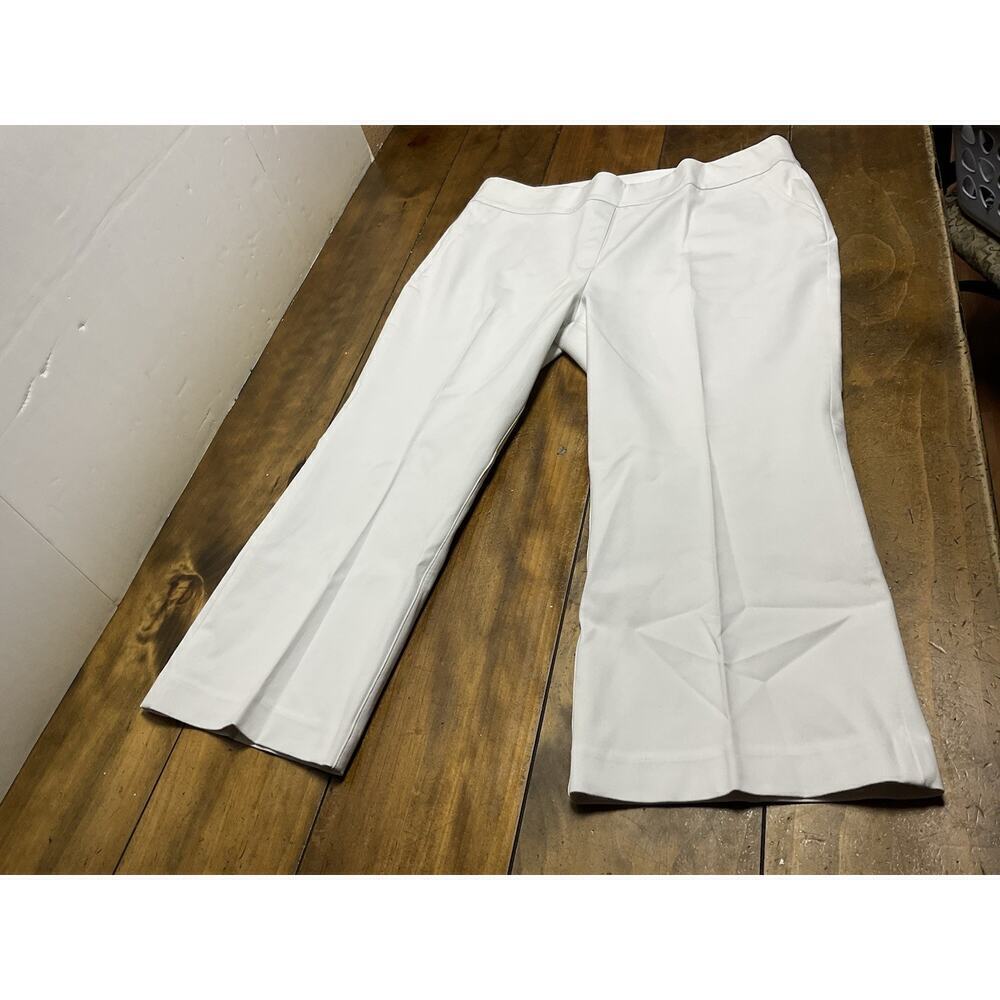 Spanx On The Go Kick Flare Cropped Pants Size 1X White Womens Pull On Stretch